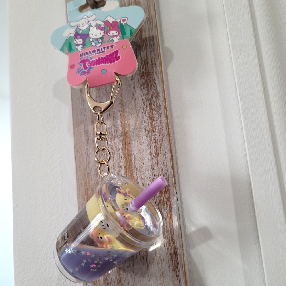 NWT Sanrio Hello Kitty Keychain